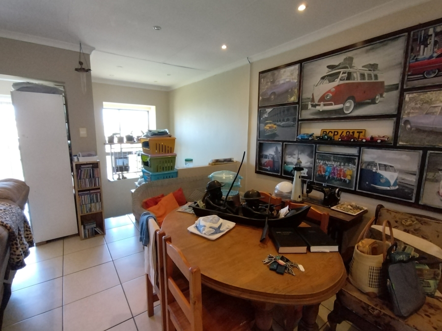 4 Bedroom Property for Sale in Jeffreys Bay Central Eastern Cape